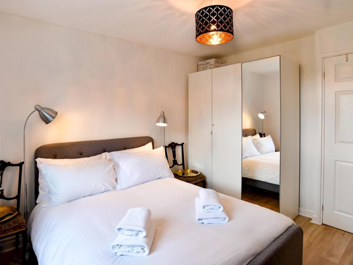 Pass The Keys Quiet Coastal Retreat Inbetween Langland & Caswell 斯旺西 外观 照片